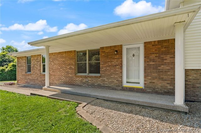 2375 S Gethsemane Road NW, Corydon, IN 47112