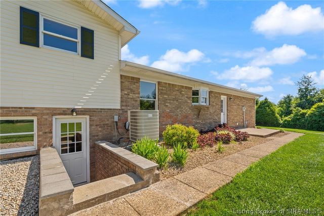 2375 S Gethsemane Road NW, Corydon, IN 47112