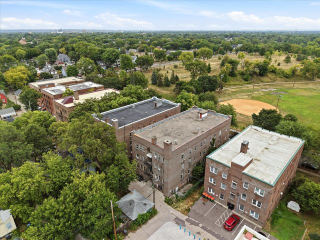 1216 Powderhorn Terrace 33, Minneapolis, MN 55407