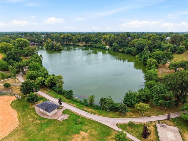 1216 Powderhorn Terrace 33, Minneapolis, MN 55407