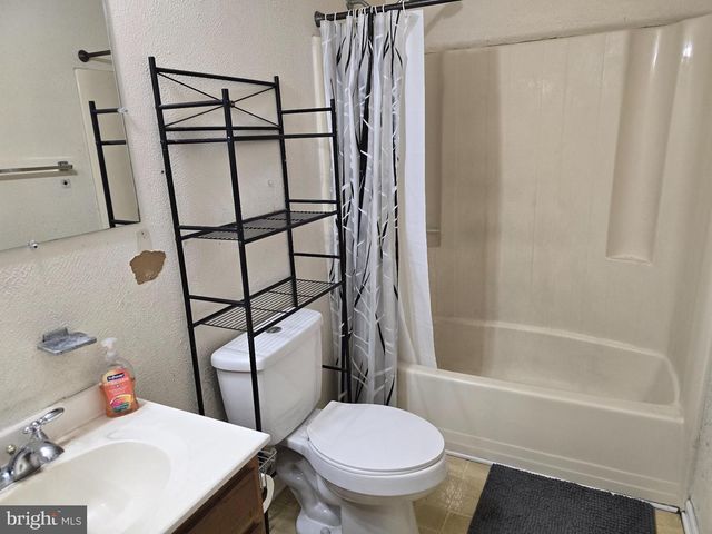 114 WOODYS PL, Winchester, VA 22602