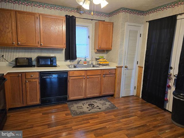 114 WOODYS PL, Winchester, VA 22602