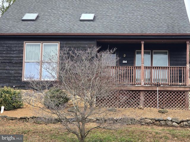 114 WOODYS PL, Winchester, VA 22602