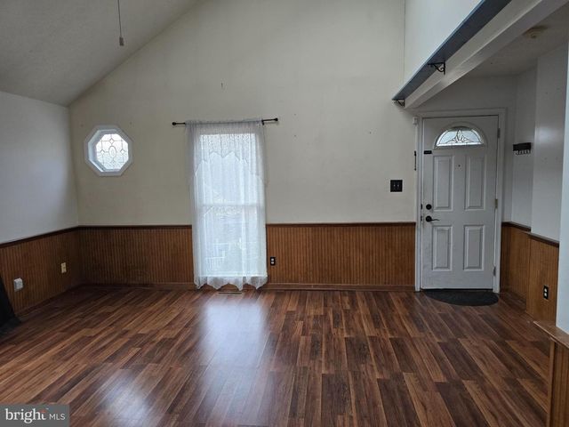 114 WOODYS PL, Winchester, VA 22602