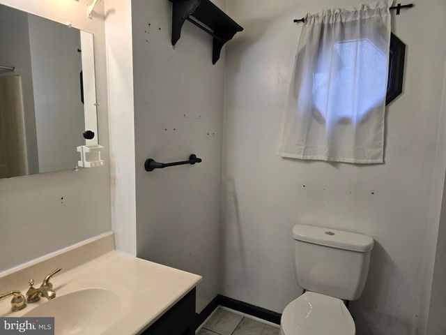 114 WOODYS PL, Winchester, VA 22602