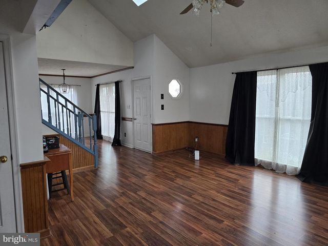 114 WOODYS PL, Winchester, VA 22602