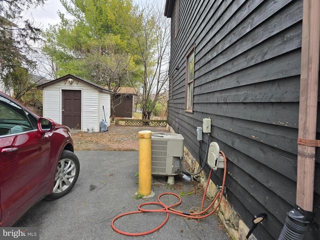 114 WOODYS PL, Winchester, VA 22602