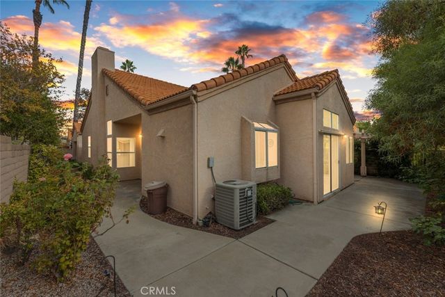40493 Via Estrada, Murrieta, CA 92562