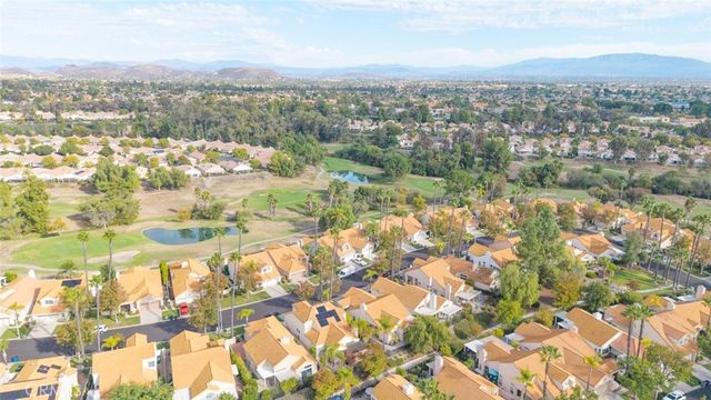 40493 Via Estrada, Murrieta, CA 92562