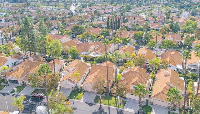 40493 Via Estrada, Murrieta, CA 92562