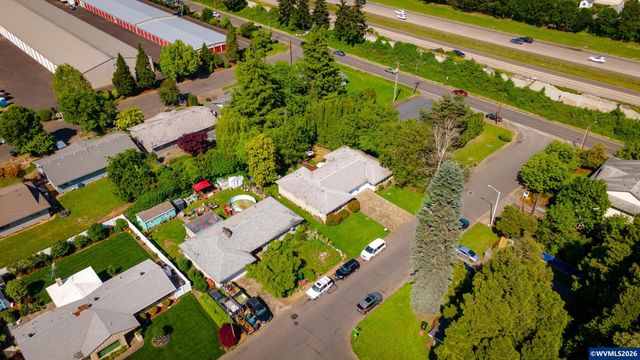 3441 Livingston St NE, Salem, OR 97301