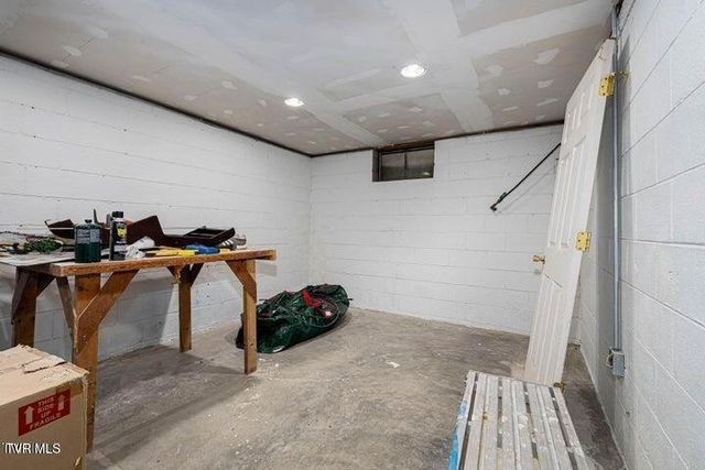 205 Franklin Drive, Blountville, TN 37617