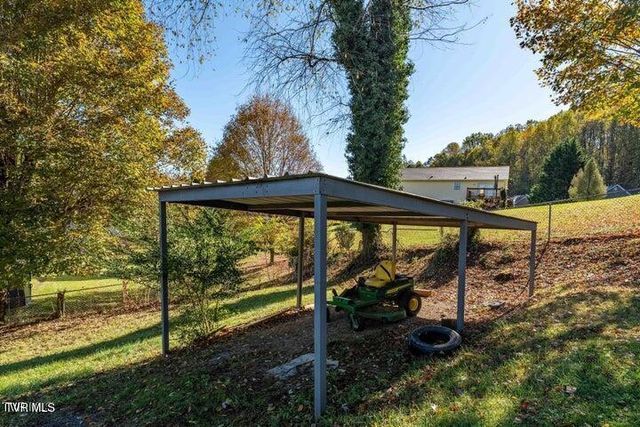 205 Franklin Drive, Blountville, TN 37617