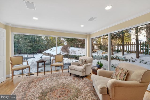 2238 47TH ST NW, Washington, DC 20007