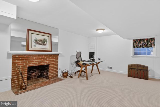 2238 47TH ST NW, Washington, DC 20007