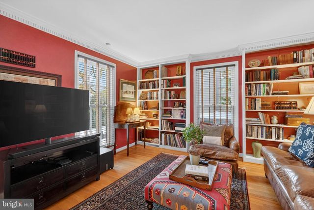 2238 47TH ST NW, Washington, DC 20007