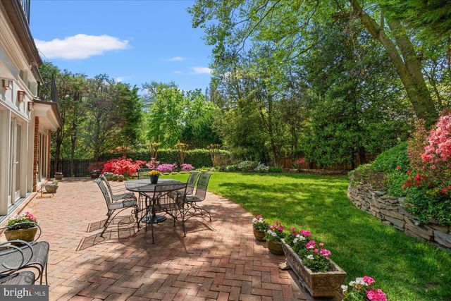 2238 47TH ST NW, Washington, DC 20007