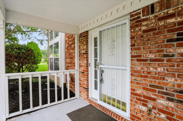 11017 Lake Run Drive, Fishers, IN 46038