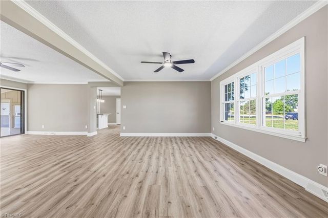 3402 Edgefield Road, Greensboro, NC 27409