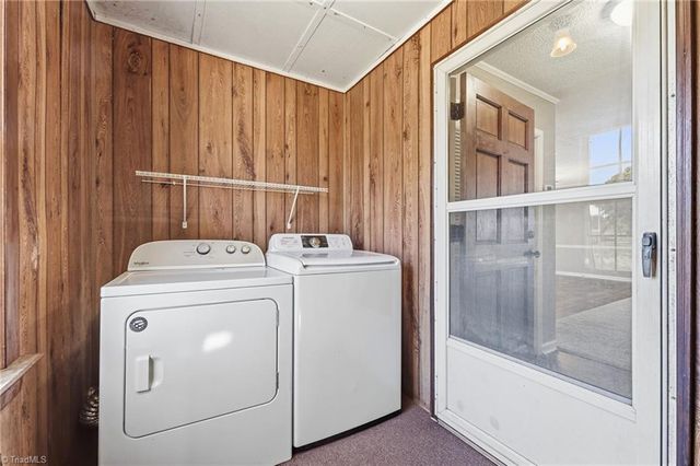 3402 Edgefield Road, Greensboro, NC 27409