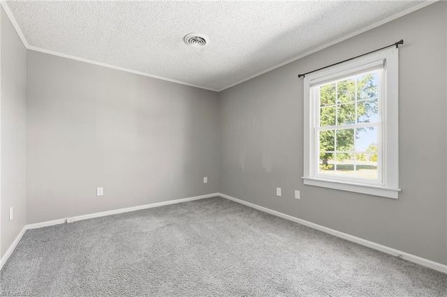 3402 Edgefield Road, Greensboro, NC 27409