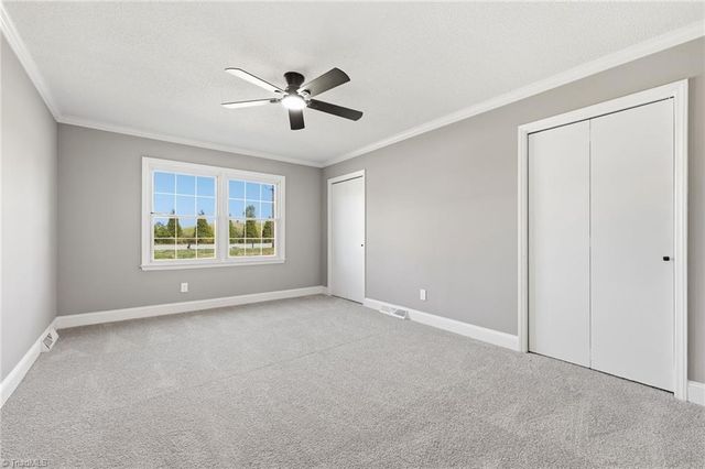 3402 Edgefield Road, Greensboro, NC 27409