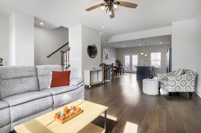 639 COLINDALE, Baltimore, MD 21220