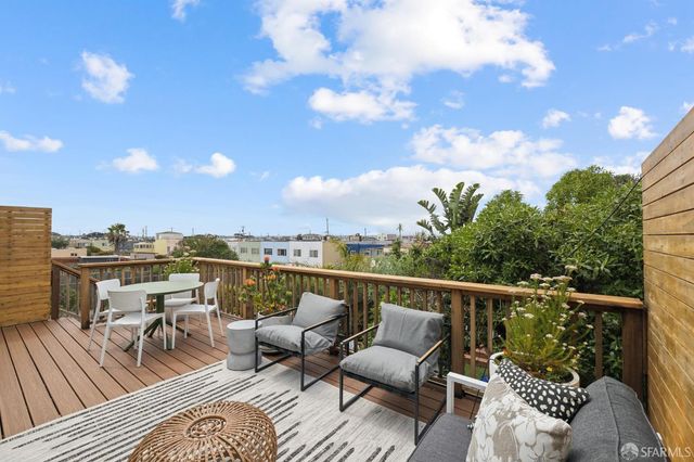 1819 45th Avenue, San Francisco, CA 94122