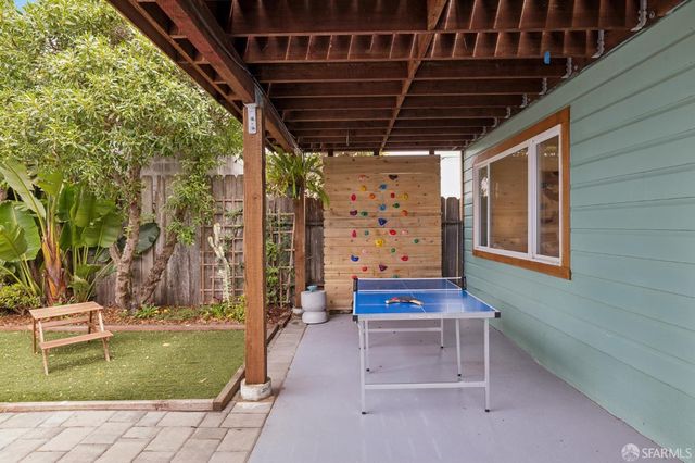 1819 45th Avenue, San Francisco, CA 94122