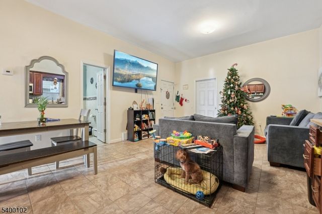 717 16Th St, Union City, NJ 07087