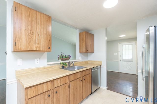 6506 Sexton Dr, Chesterfield, VA 23832