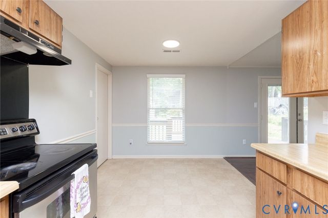 6506 Sexton Dr, Chesterfield, VA 23832