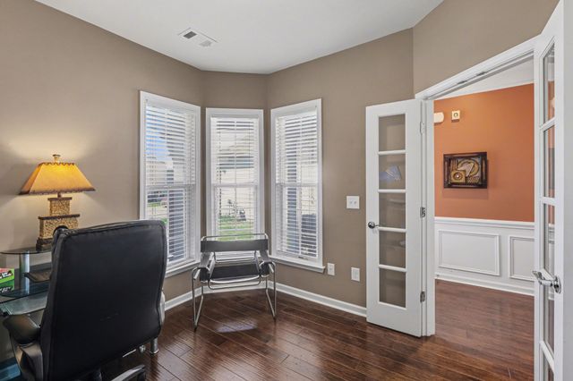 220 Old Towne Dr, Mount Juliet, TN 37122