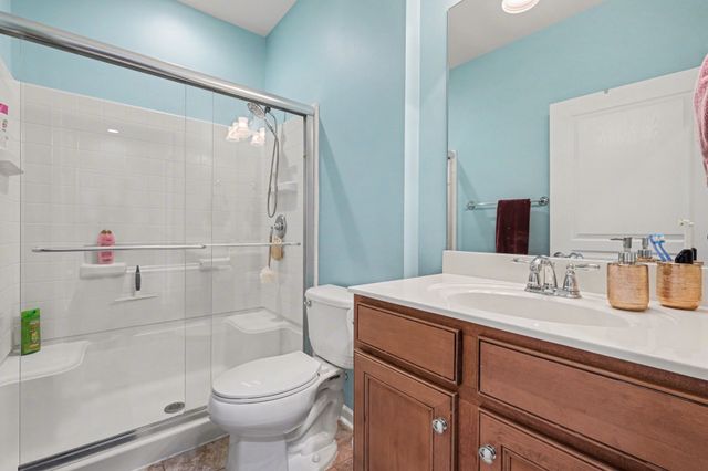 220 Old Towne Dr, Mount Juliet, TN 37122