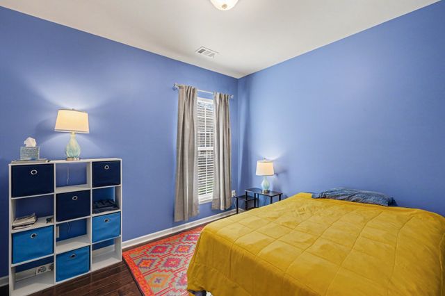 220 Old Towne Dr, Mount Juliet, TN 37122