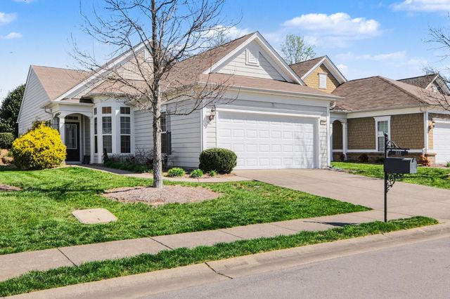 220 Old Towne Dr, Mount Juliet, TN 37122