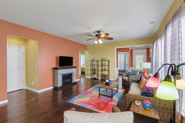 220 Old Towne Dr, Mount Juliet, TN 37122