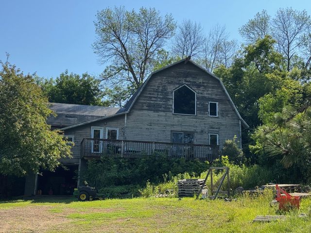 940 S Brown Road, Wayzata, MN 55391