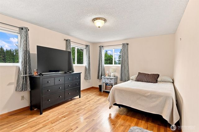 4602 Caldwell Road E, Edgewood, WA 98372