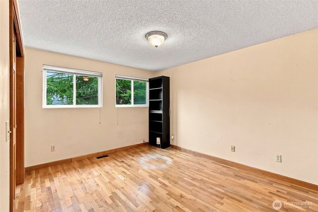 4602 Caldwell Road E, Edgewood, WA 98372