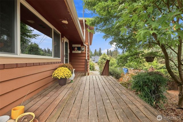 4602 Caldwell Road E, Edgewood, WA 98372