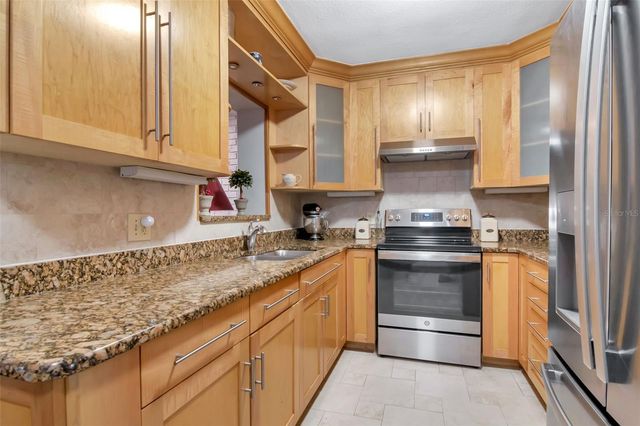 953 CEDARWOOD AVENUE, Dunedin, FL 34698