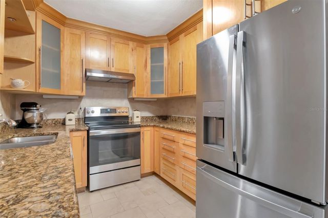 953 CEDARWOOD AVENUE, Dunedin, FL 34698