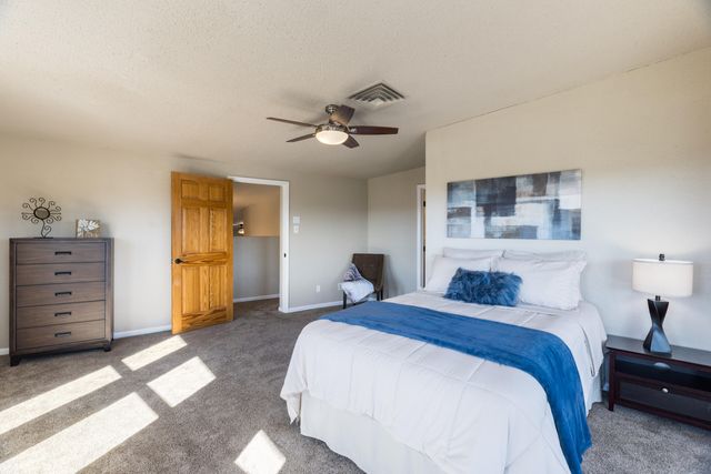 37 Matterhorn Drive, Cedar Crest, NM 87008