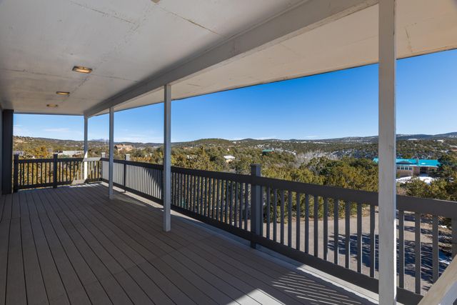 37 Matterhorn Drive, Cedar Crest, NM 87008