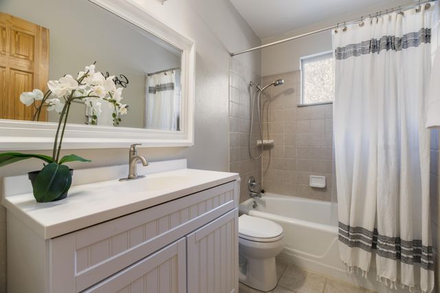 37 Matterhorn Drive, Cedar Crest, NM 87008