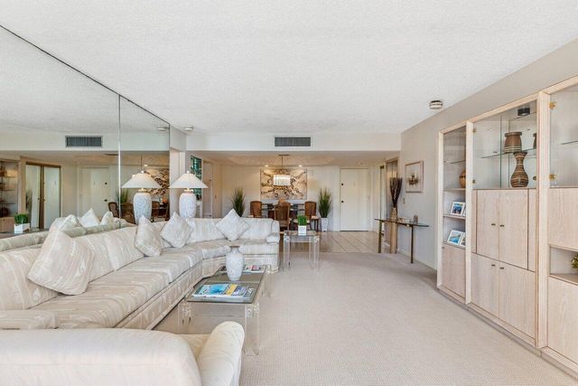 3610 S Ocean Boulevard 502, South Palm Beach, FL 33480