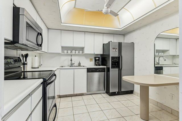 3610 S Ocean Boulevard 502, South Palm Beach, FL 33480