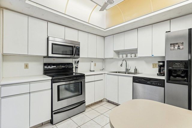3610 S Ocean Boulevard 502, South Palm Beach, FL 33480