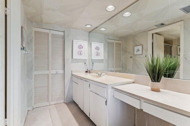 3610 S Ocean Boulevard 502, South Palm Beach, FL 33480